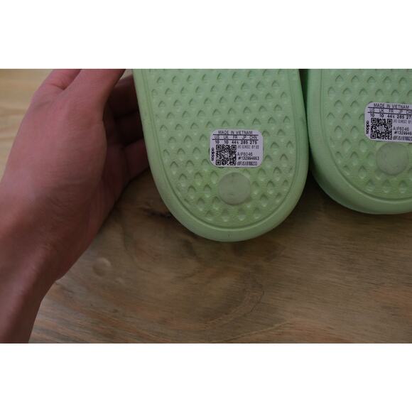 NWT Adidas Adilette Aqua Sandal Slide Light Green Stripes Classic Foam Mens 10 - Picture 5 of 5